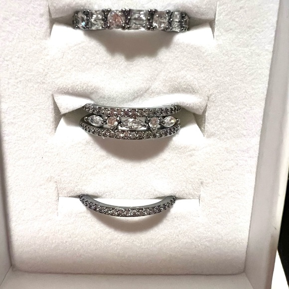 Bomb Party Luxe Bands “ Her Style Is Everything “ Size 8 - Picture 2 of 3